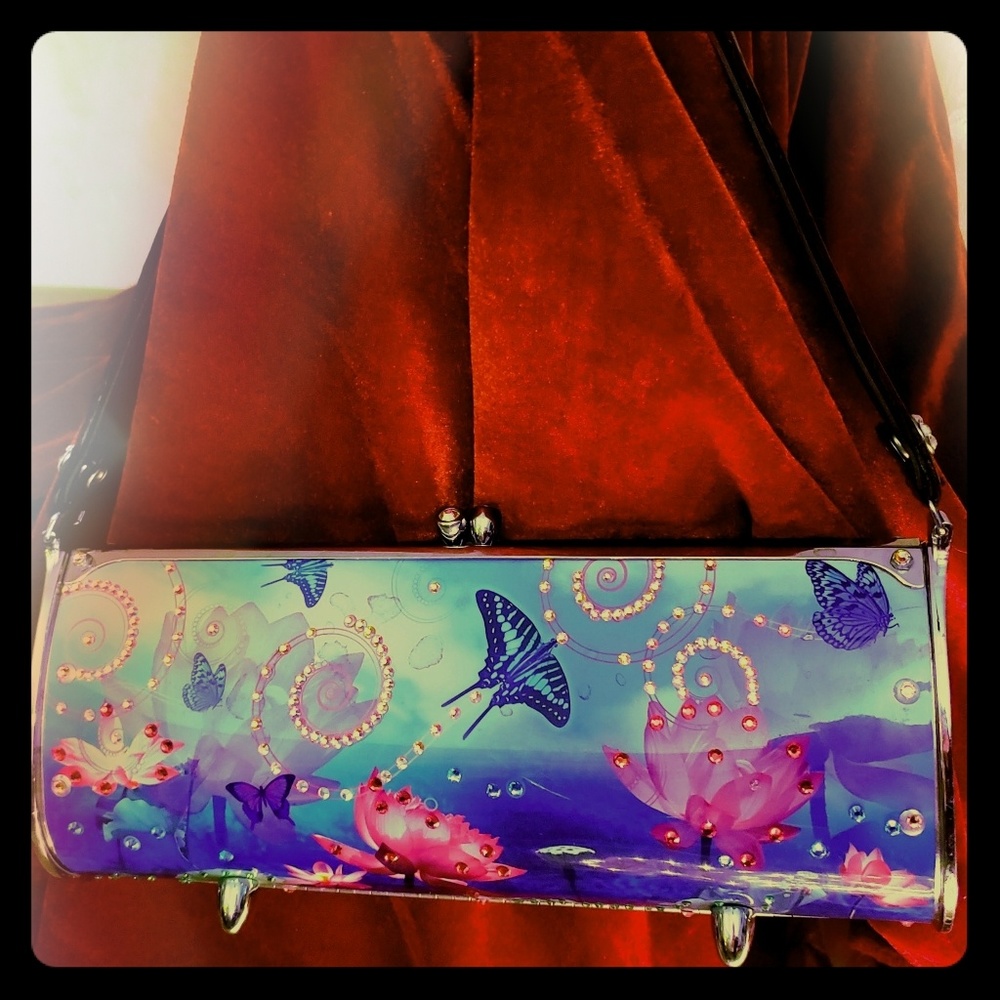 Little Earth Baguette Metal Clutch
